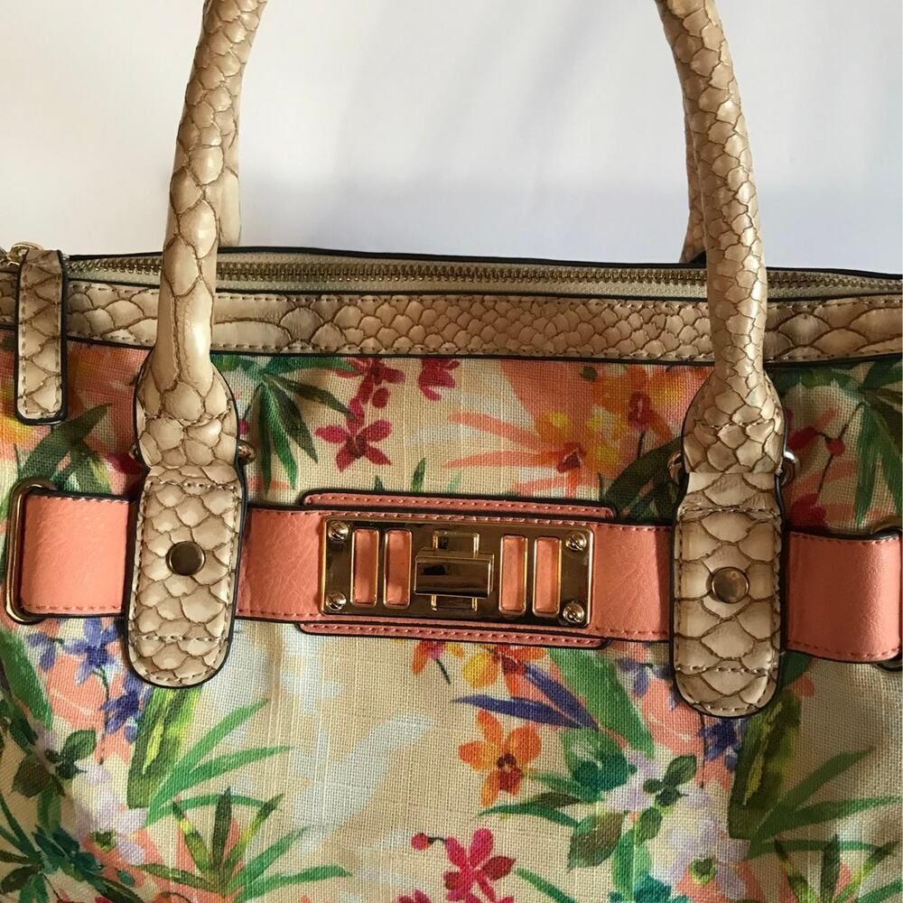 ALDO Spring colored Handbag - Picture 2 of 9